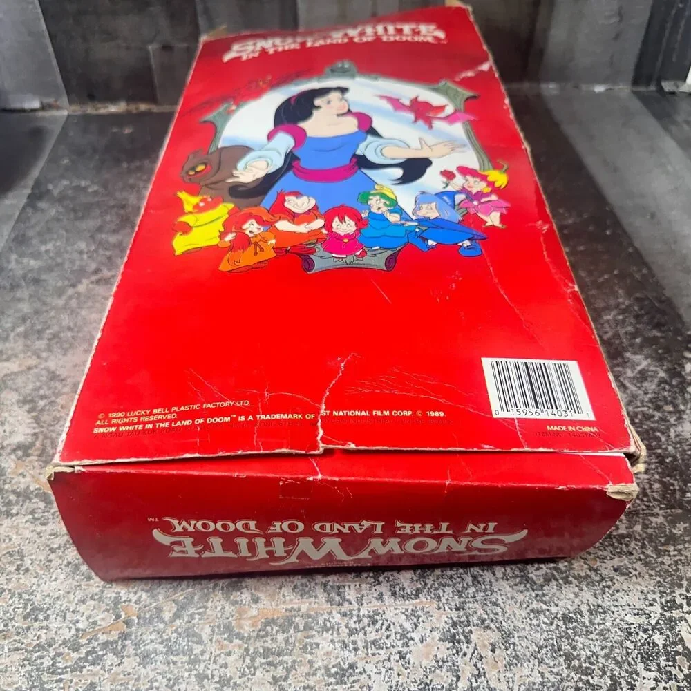 Snow White Land Of Doom Soft‎ Stuffed Body Doll Damaged Box 1990